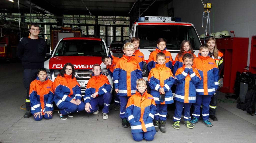 Die Jugendfeuerwehr beim Besuch der BF in Cottbus