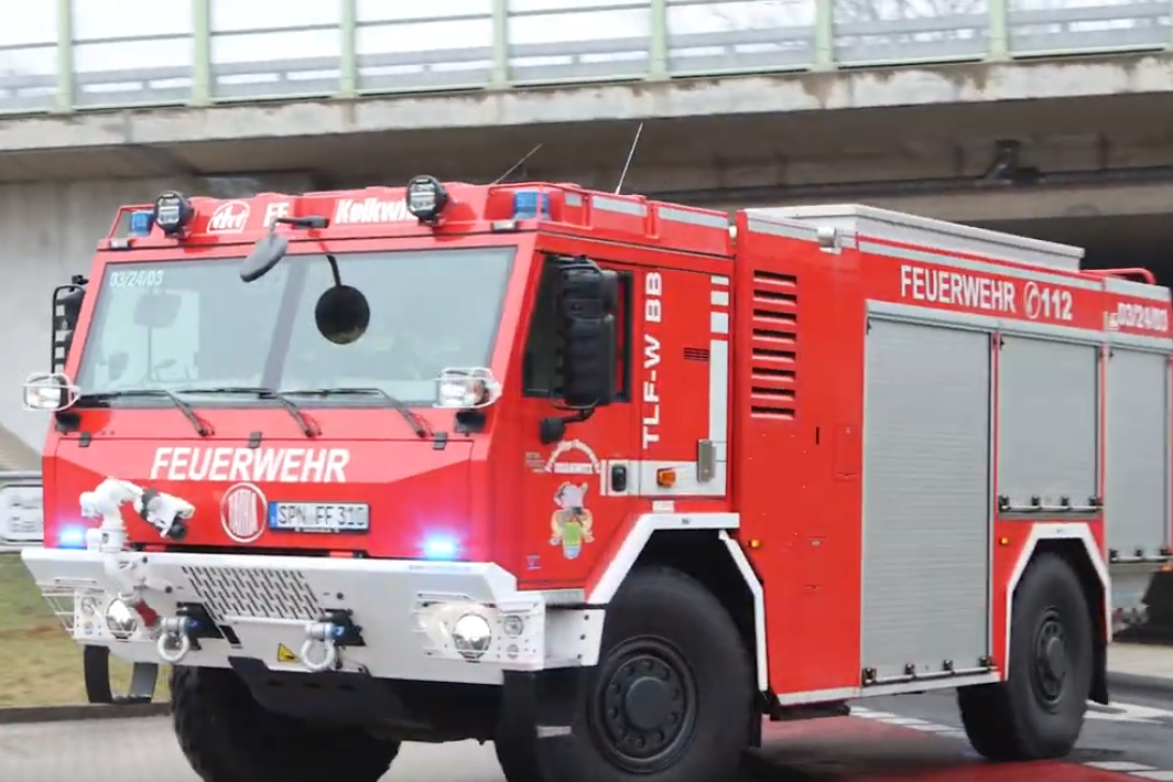 Brand Groß (Übung TLF Sofortkomponente)